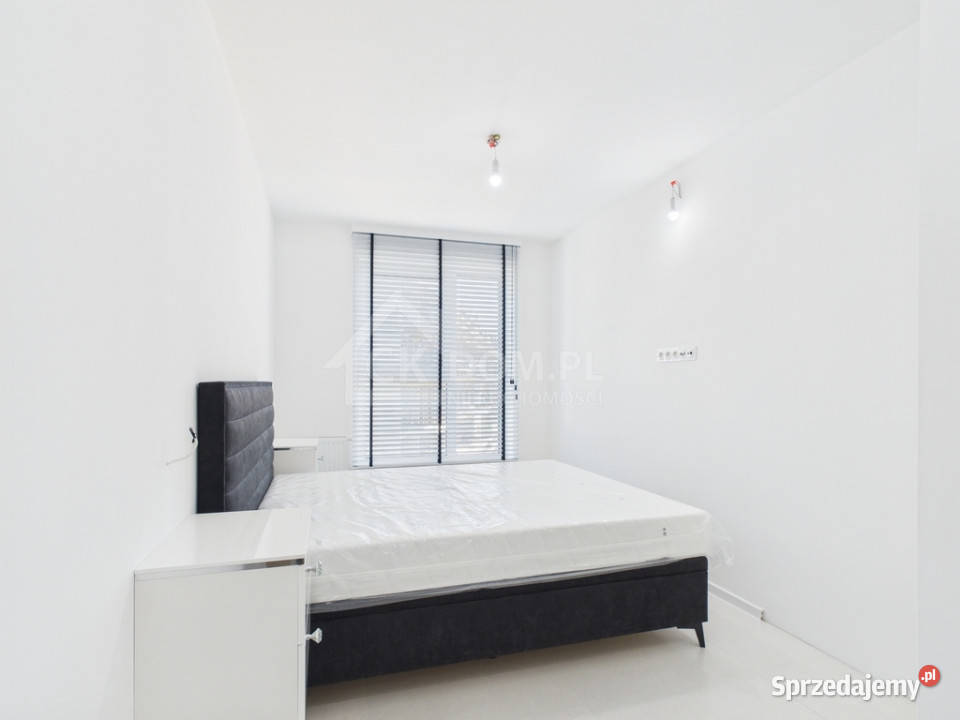 Kielczanka 2 pokoje 2 miejsca parkingowe apartamentowiec Sprzedaż świętokrzyskie Kielce