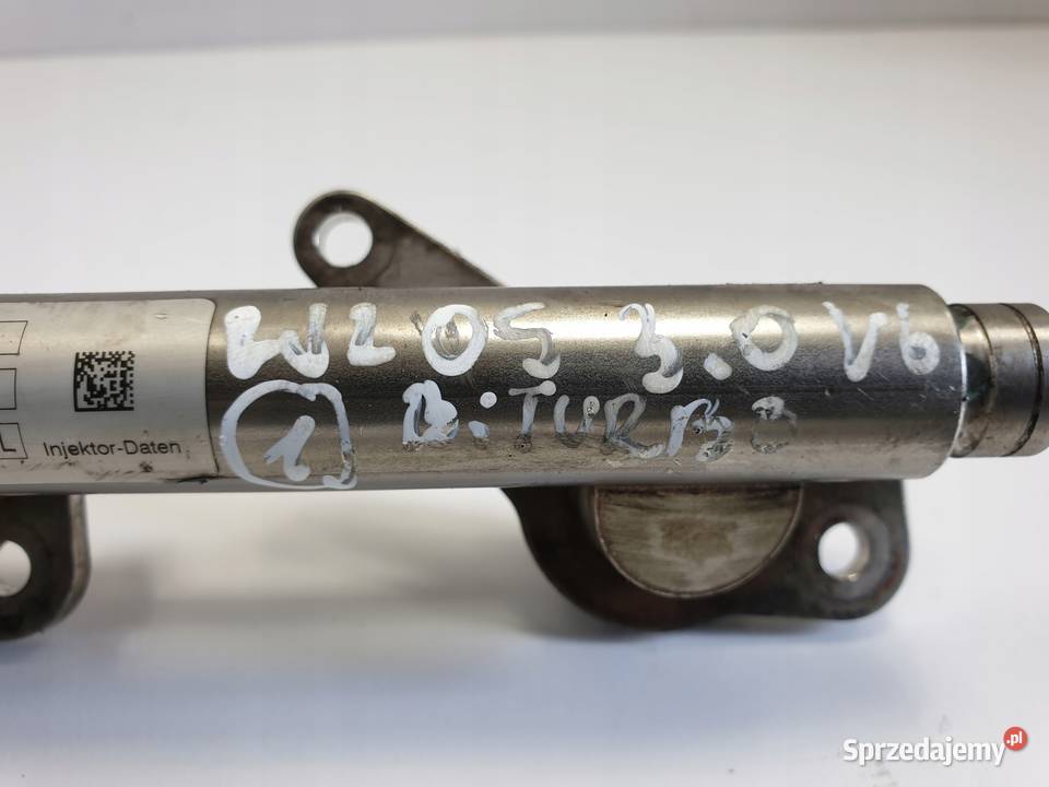 LISTWA WTRYSKOWA Mercedes W205 30 V6 A2760781245 osobowe Chełm