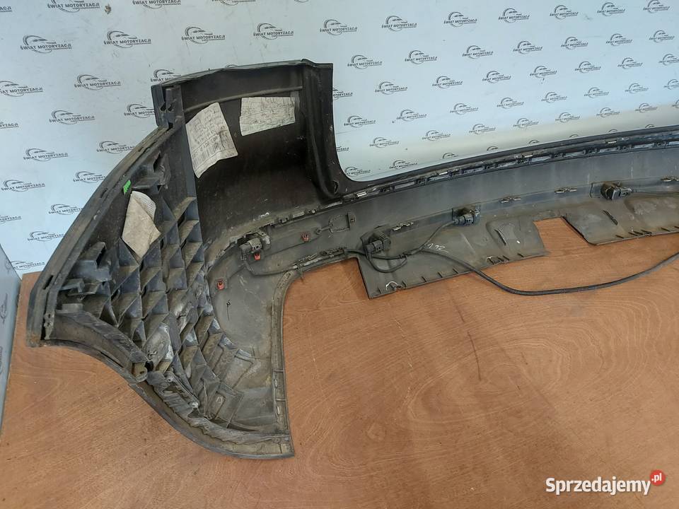 VW TOUAREG I 7L 04r zderzak tył 7L6807521