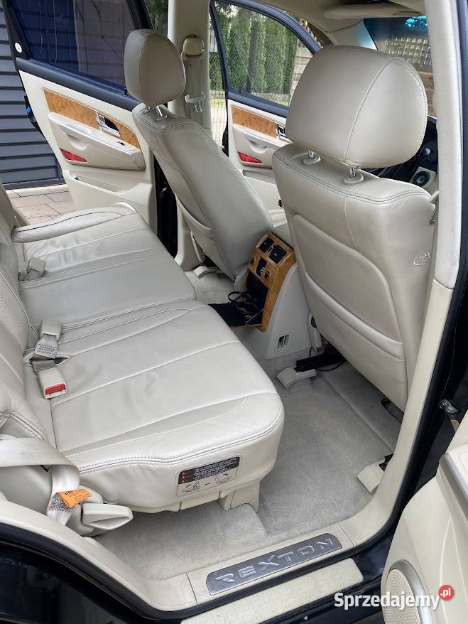 SsangYong Rexton I 27 Xdi Mercedes Hak 35t 115 t diesel Warszawa