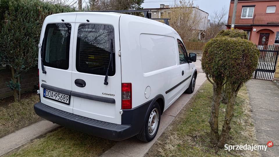 Opel Combo 14 benzyna 2009 142 000 sprzedam