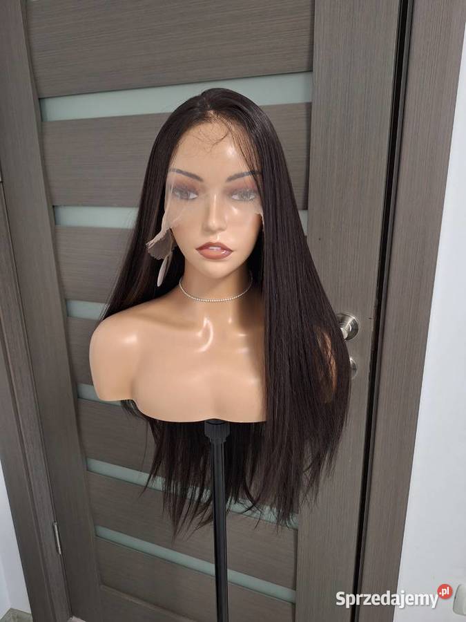 Długa ciemnobrązowa peruka z koronką z przodu pomorskie Malbork