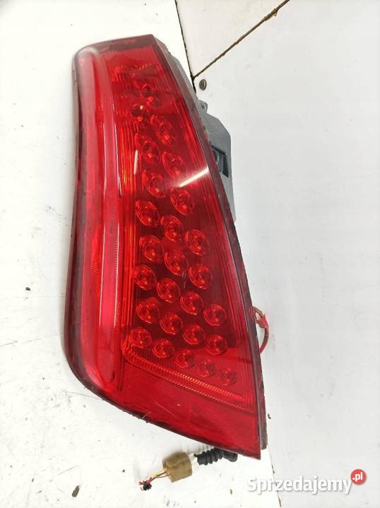 LAMPA TYŁ LEWA EUROPA Z50 Nissan Murano I