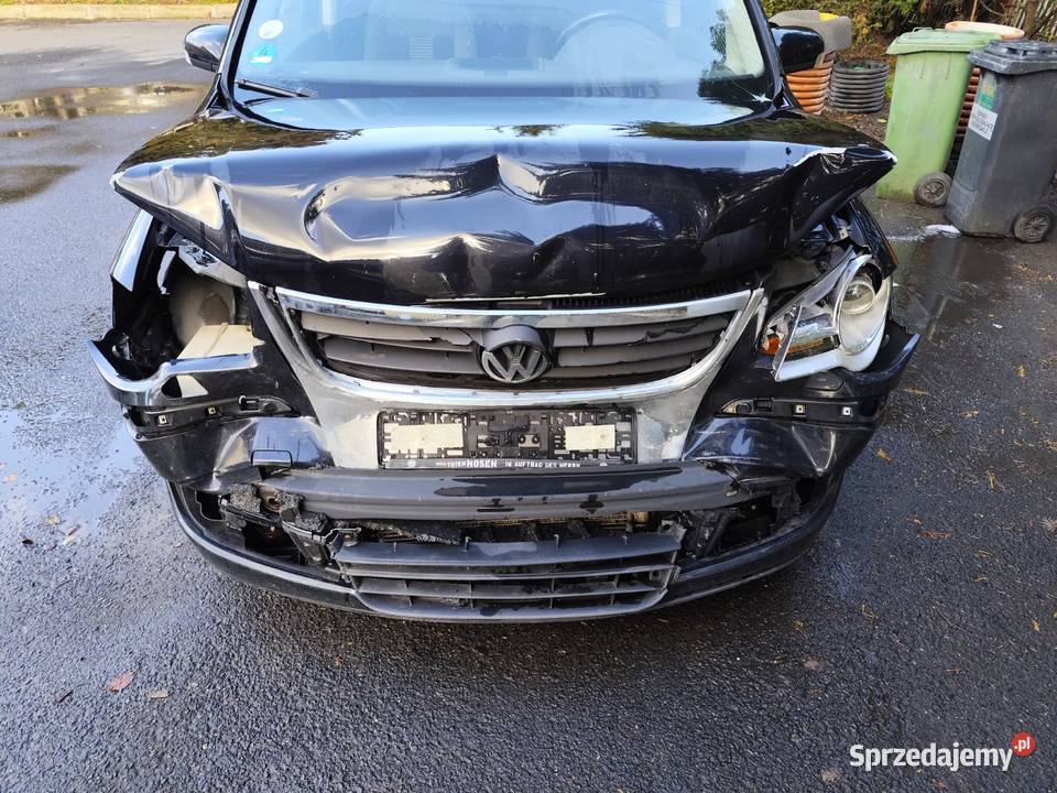 Volkswagen Touran 20 TDI 140 Trendline 2009r Rzeszów