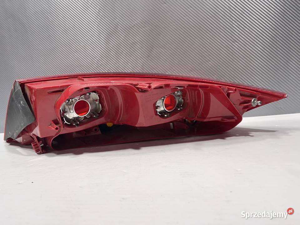 AUDI TT LEWA LAMPA TYŁ Lewe Ostroróg sprzedam