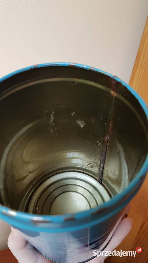 Stare metalowe puszki pojemniki na produkty Dąbrowa Górnicza