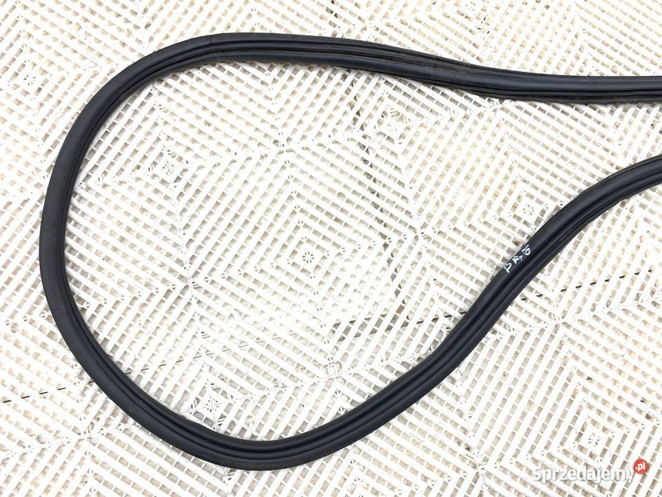 USZCZELKA KLAPY BAGAŻNIKA FORD MONDEO MK5 osobowe sprzedam