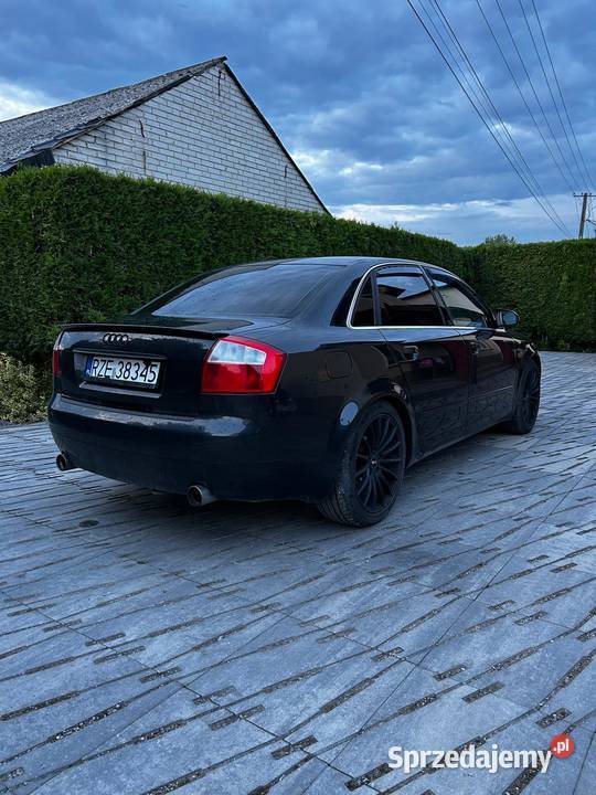 Audi A4 B6 18 Turbo nieuszkodzony podkarpackie Zgłobień