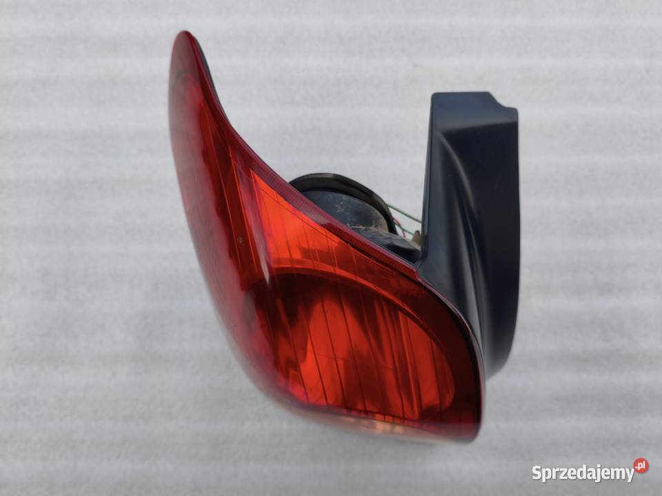 Lampa Lewy Tył Tylna Lewa Toyota Avensis T25 Wyszków