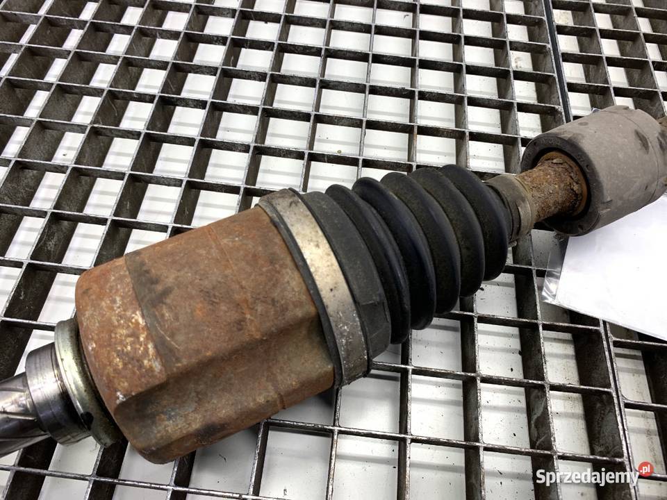 PÓŁOŚ LEWY PRZÓD DACIA DUSTER 15 90 1018 PRZEGUB