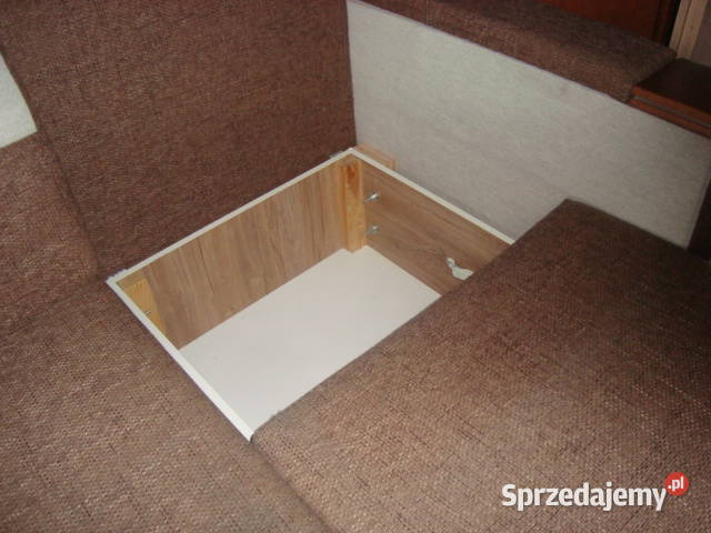 Duzy naroznik z funkcją spania sprzedam