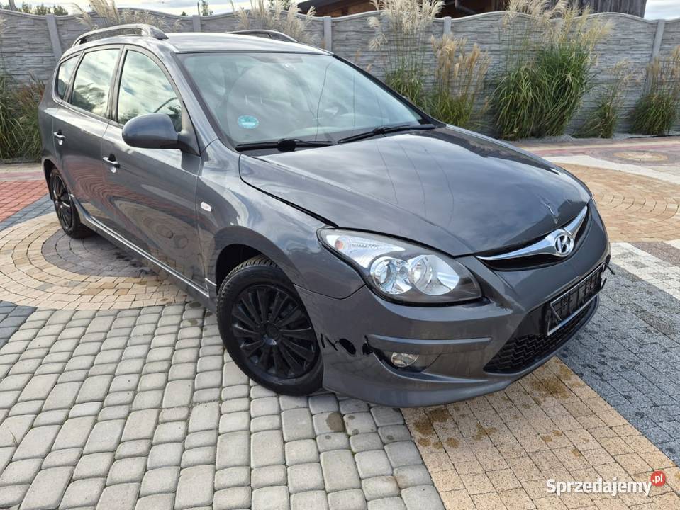 Hyundai i30 2011 Wołów