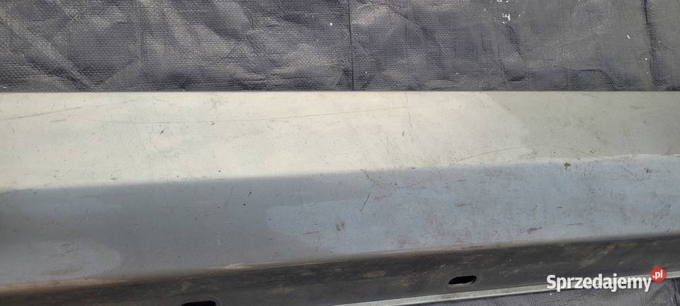 MERCEDES W204 LISTWA PROGOWA LEWA PROG LEWY osobowe Ruda Śląska
