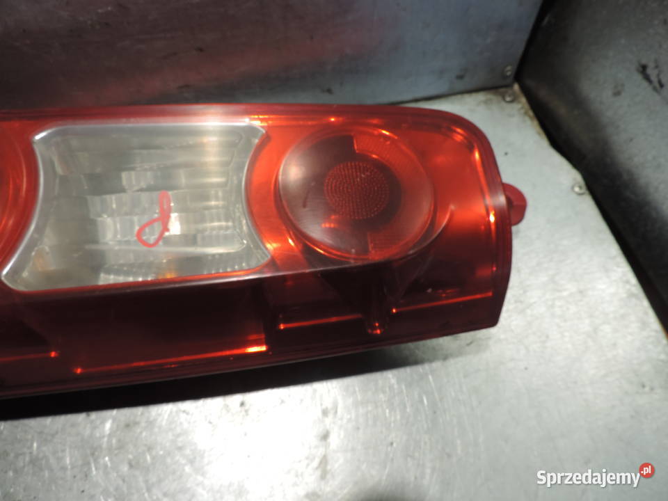 CITROEN BERLINGO 2 PARTNER 3 III LAMPA PRAWA TYŁ Nowy Sącz sprzedam