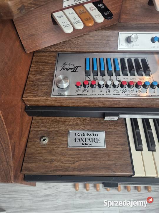 Organy baldwin