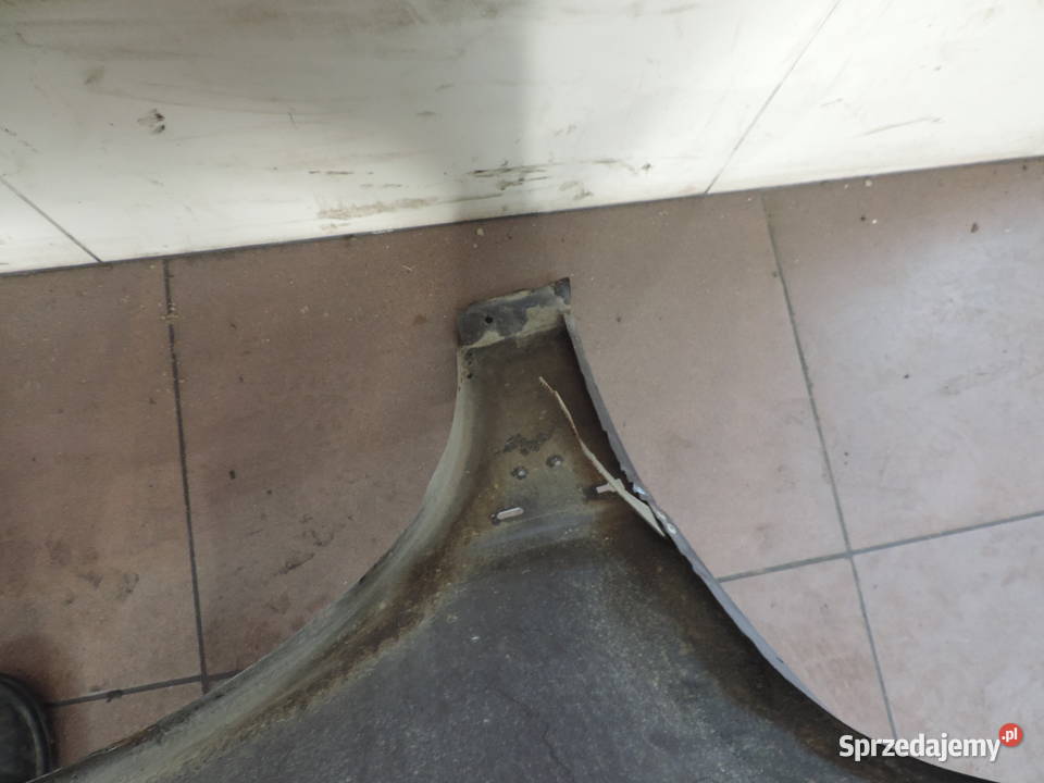 AUDI 80 B4 BŁOTNIK LEWY PRZEDNI Rok produkcji 1993 Nowy Sącz