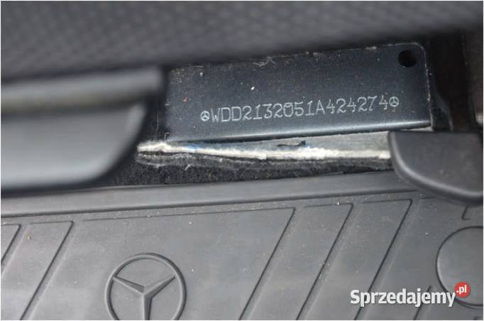 MERCEDESBENZ E 220 D 2018 195000 ccm 195 mazowieckie Warszawa