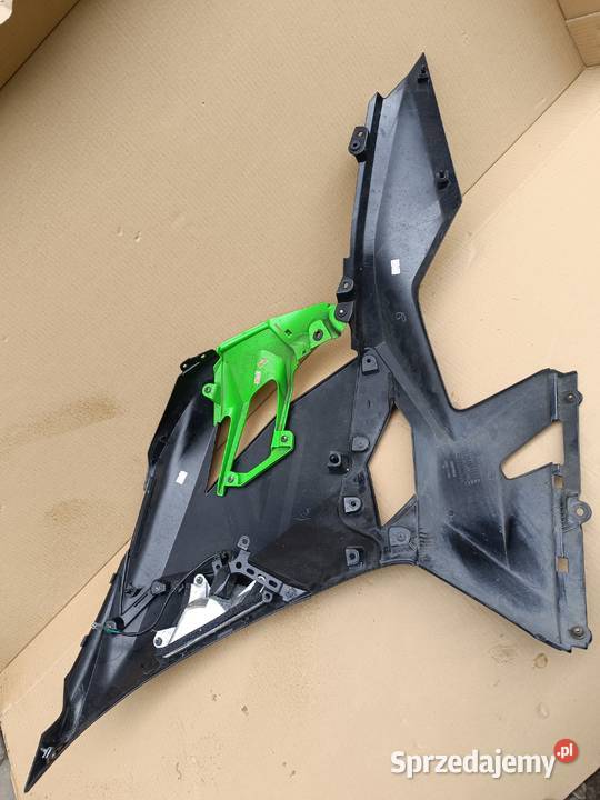 Kawasaki EX Ninja 400 owiewka bok prawy pług Elementy nadwozia Gaszowice sprzedam