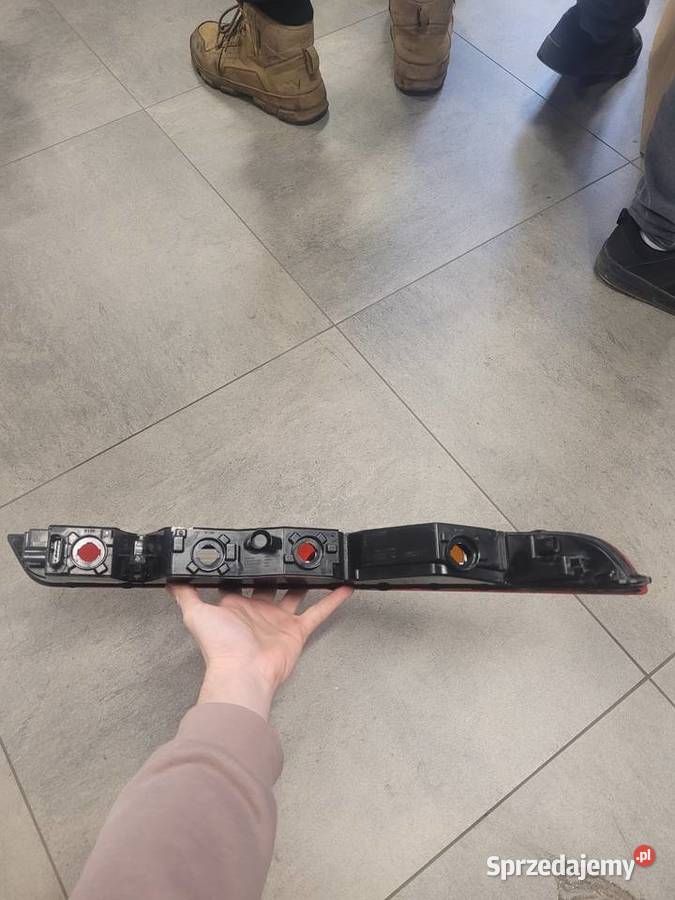 Na sprzedaż lampa zderzaka lewa AUDI Q3 1518R osobowe sprzedam