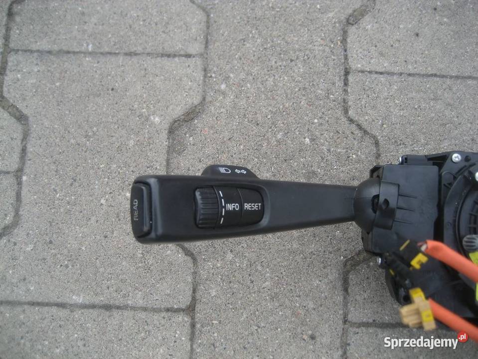 volvo v50 0412r przełącznik kierunkowskazów osobowe Rakoniewice