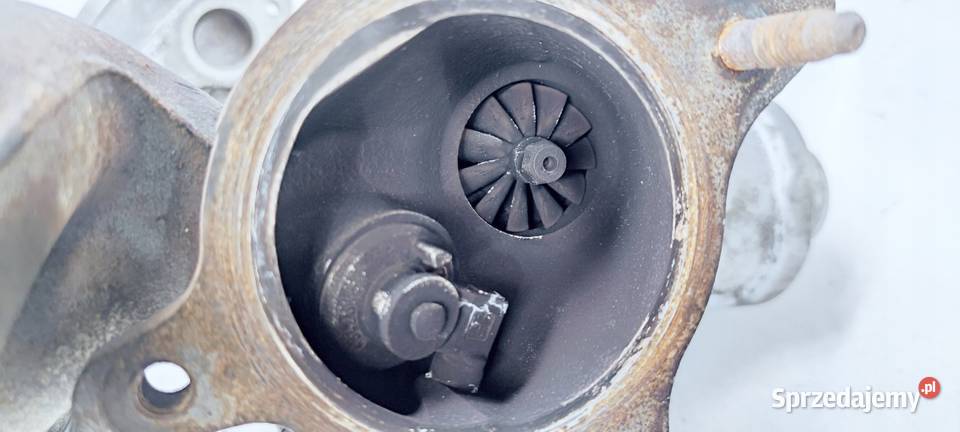 TURBOSPRĘŻARKA AUDI A4 B8 A5 18 TFSI 06H145701L