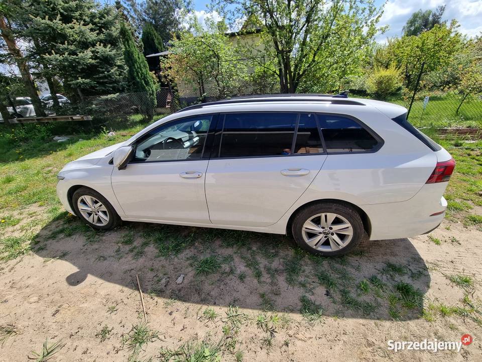 Volkswagen Golf VIII Kombi 2021 20 TDI Salon Łódź