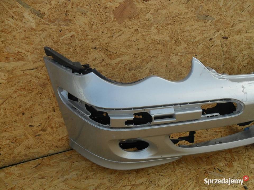 Mercedes CKlasse W203 2004 2005 2006 zderzak