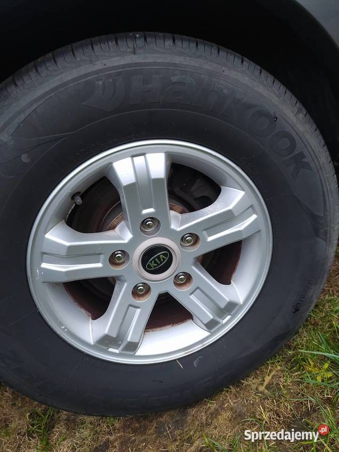 Koła 16 Kia Sorento z oponami wielosezonowymi Krzemień Drugi sprzedam