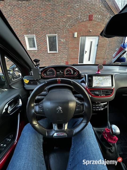 Peugeot 208GTI 235 350Nm bez wkładu własnego światła LED 208