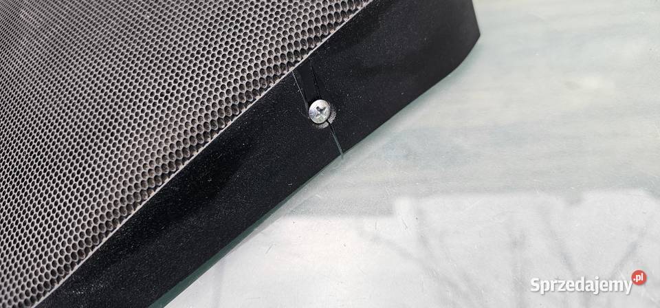 Maskownica głosnika prawy tył mercedes w202 wielkopolskie Zbąszyń sprzedam