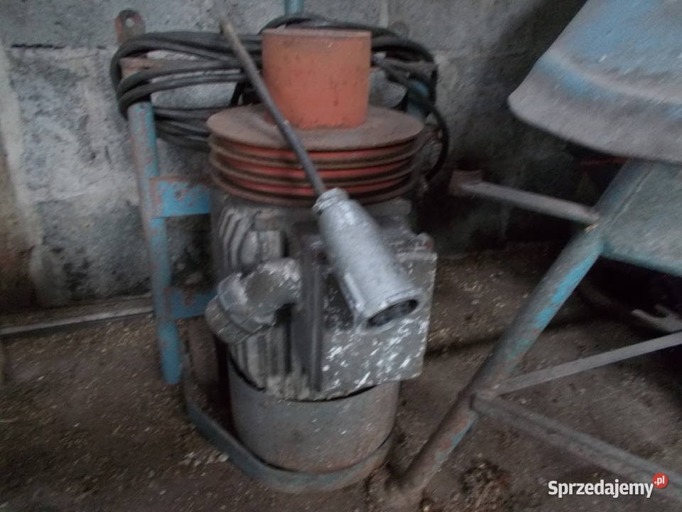 śrutownik BĄK 1993 r Brzeg