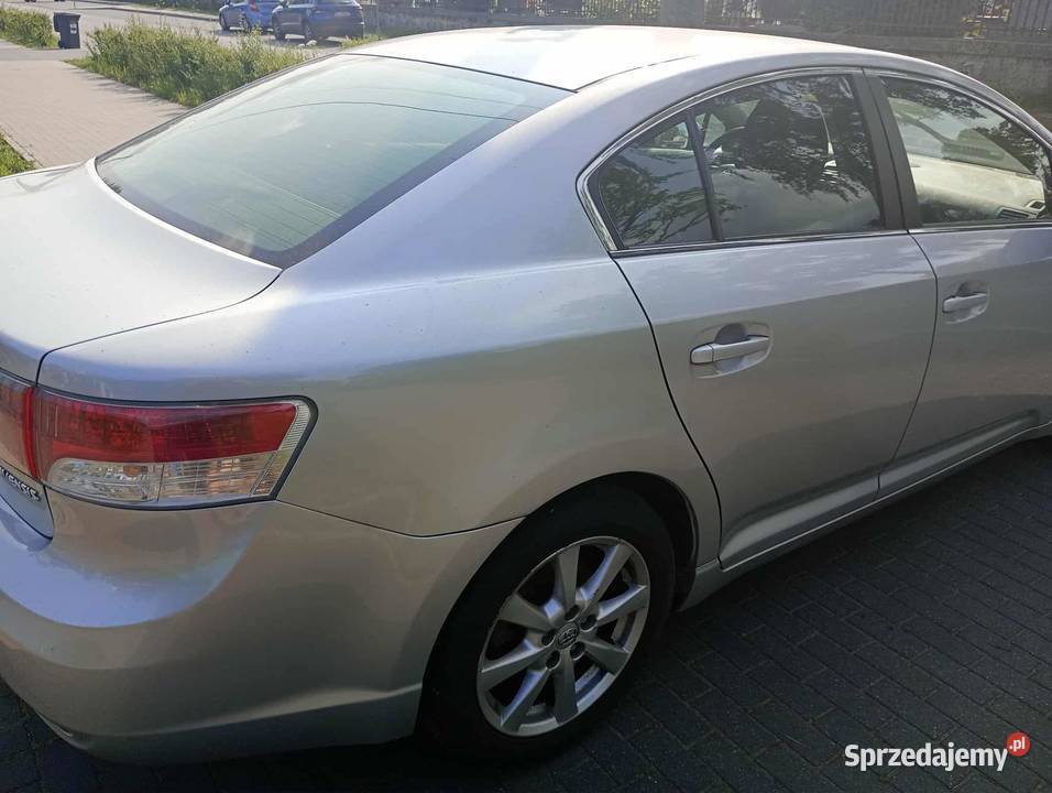 Sprzedam TOYOTĘ AVENSIS Najbogatsza wersja 2000cm3 łódzkie Łask