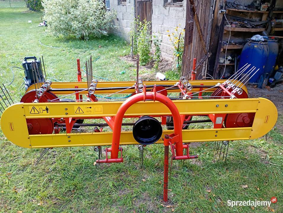 Zgrabiarka taśmowa Z266