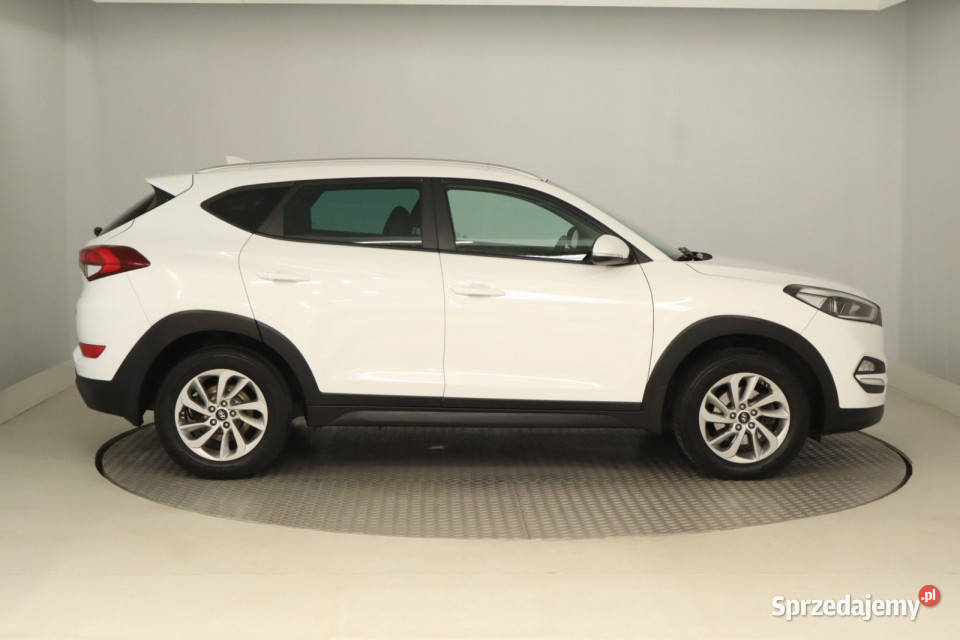 Hyundai Tucson 16 GDI biały