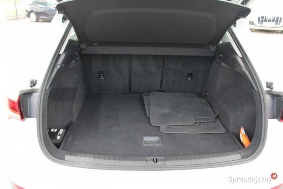 Audi Q3 VIRTUALN netto 77154PLN Gwarancja Salon Warszawa sprzedam