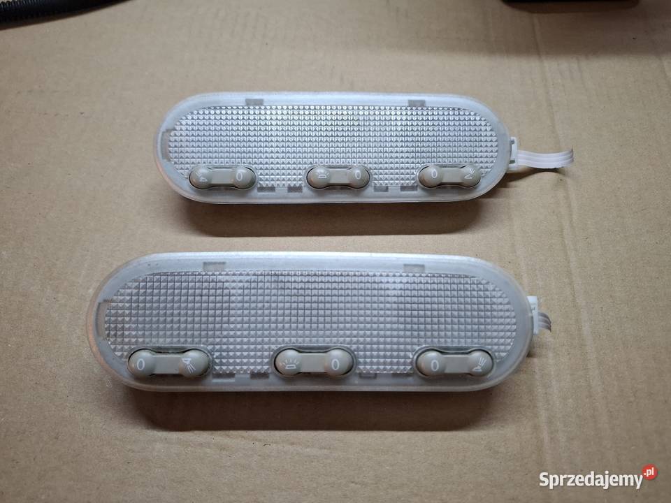Lampka podsufitki Renault Scenic II Megane II Oświetlenie kabiny Przyborów