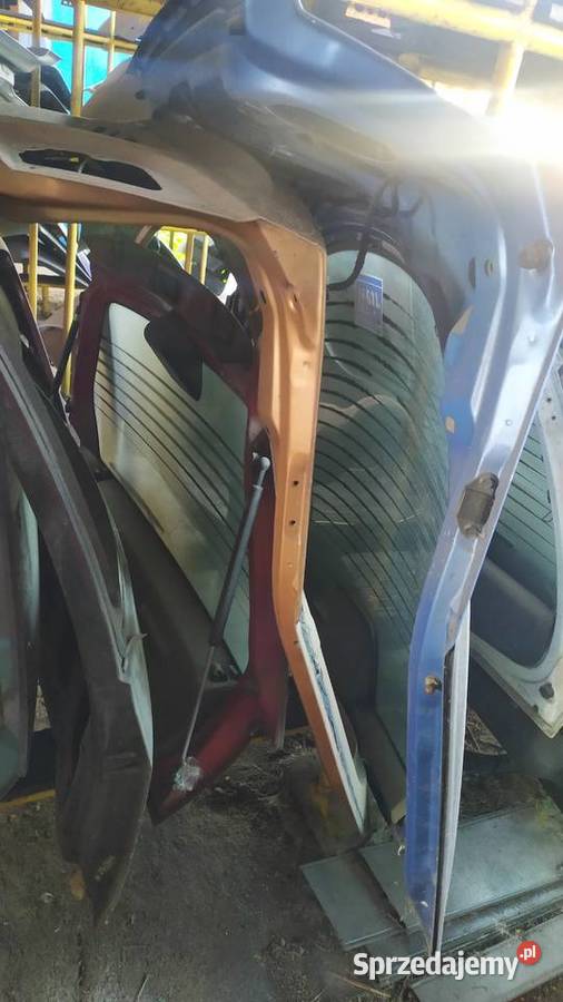 Mitsubishi CARISMA LIFT 2000 201 KLAPA TYŁ dolnośląskie Byków