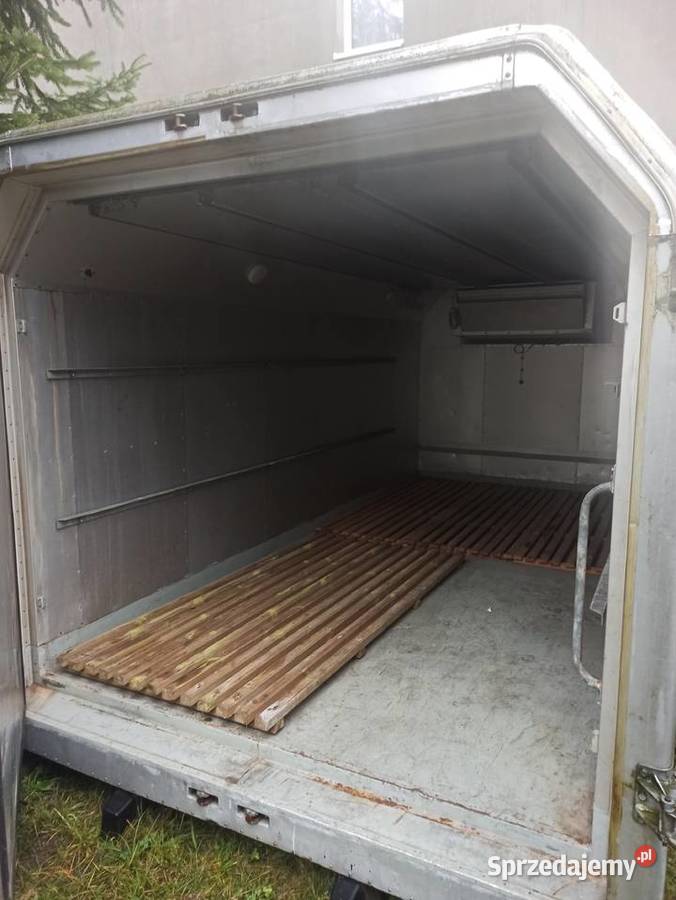 Kontener chłodniczy Izoterma Chłodnia wojskowa z Skierniewice sprzedam