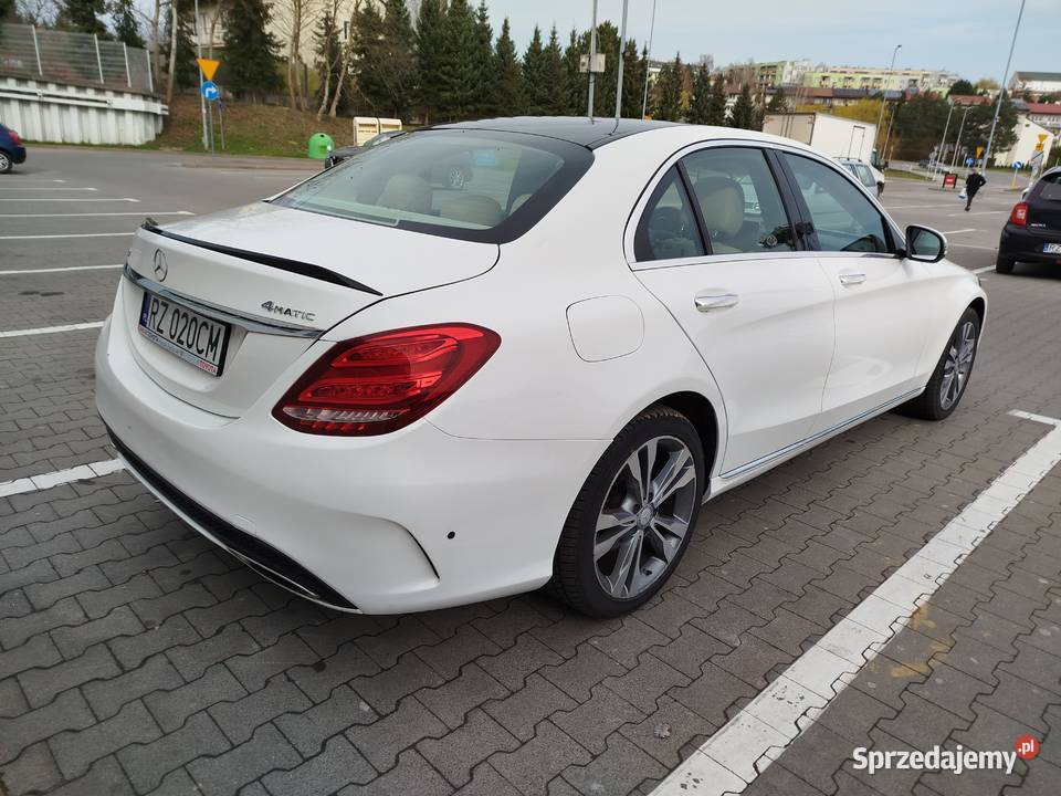 Mercedes Benz W205 4x4
