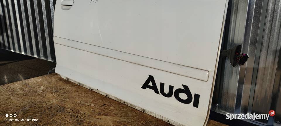 DRZWI PRAWY PRZÓD AUDI A3 8P LIFT LY9C 3DRZWI Przystajń