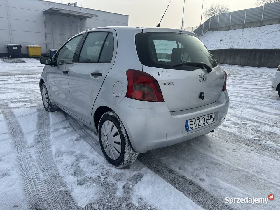 Toyota Yaris 10 Benzyna Klima Salon Polska Yaris śląskie Radlin sprzedam