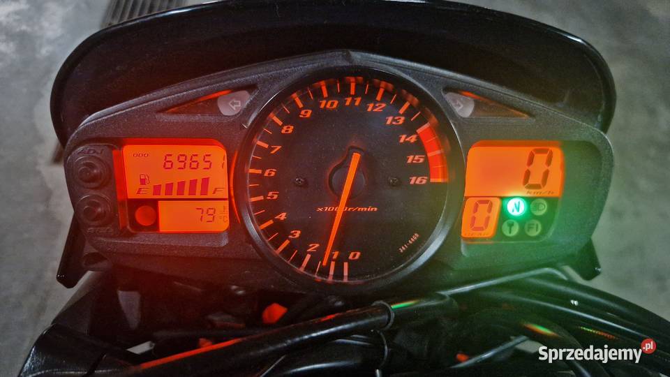 Suzuki GSR 2010r Poznań
