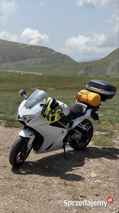 Honda VFR800F 2014r ABS Warszawa sprzedam