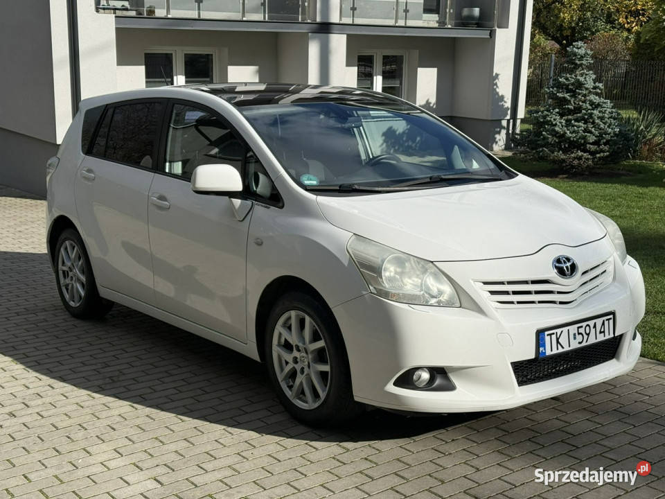 Toyota Verso 18 Benzyna Serwisowany Gwarancja Piekoszów