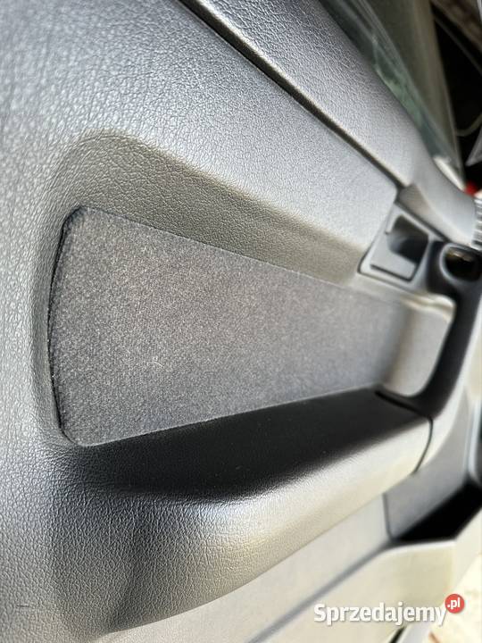 Boczek drzwi bmw e34 lewy