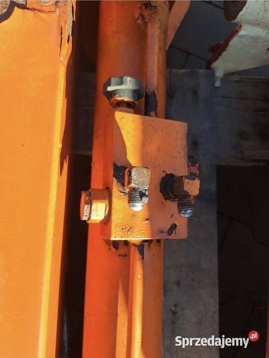 Ramię podnośnika przegubowego JLG 600 AJ z