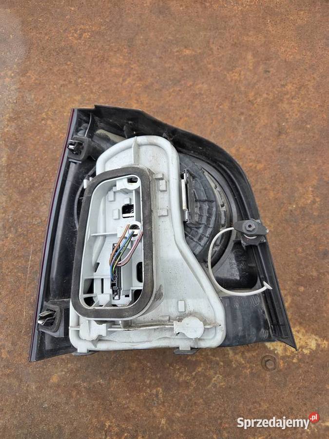 Tylna lampa Volkswagen polo 9N mazowieckie Łagów