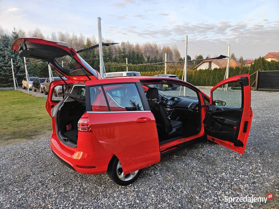 Super stan grzane fotele 1 właściciel Ładna