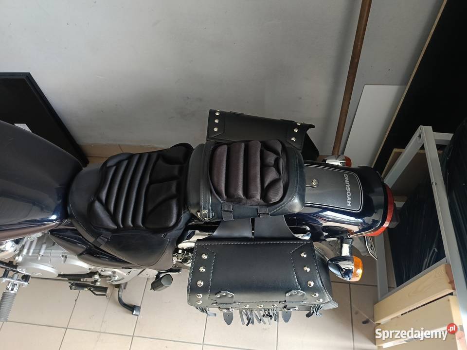 Sprzedam czopper hyosung GV 125 benzyna Piaseczno
