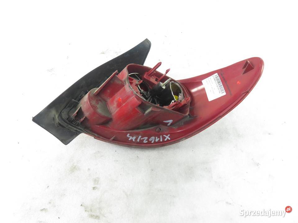 LAMPA LEWA TYLNA PEUGEOT 206